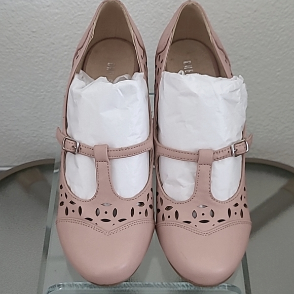 Chelsea. Crew Milan Mary Jane Retro Heels Size 38 - Picture 3 of 14